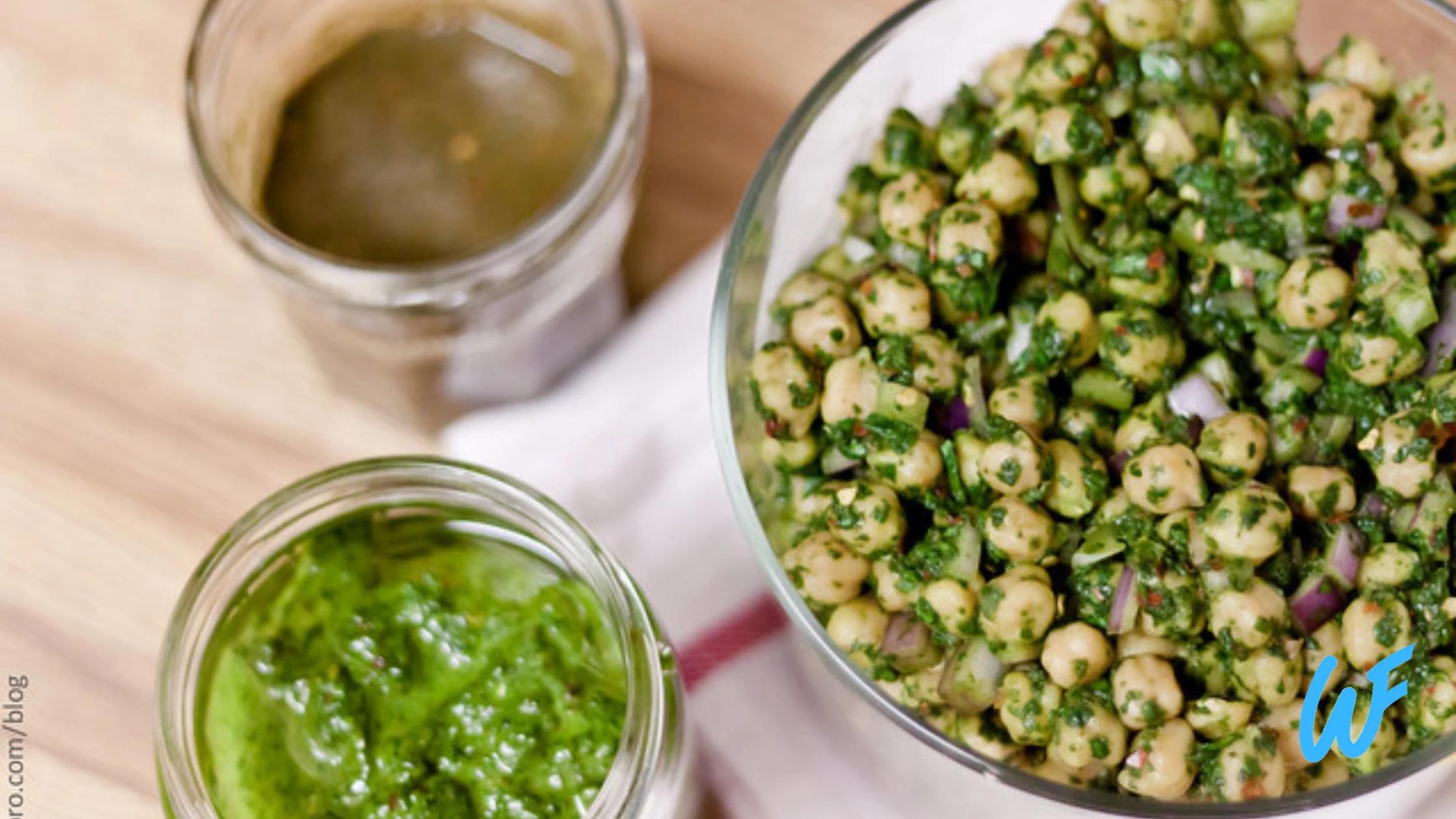 CHICKPEA AND SPINACH SALAD WITH LIME CILANTRO DRESSING