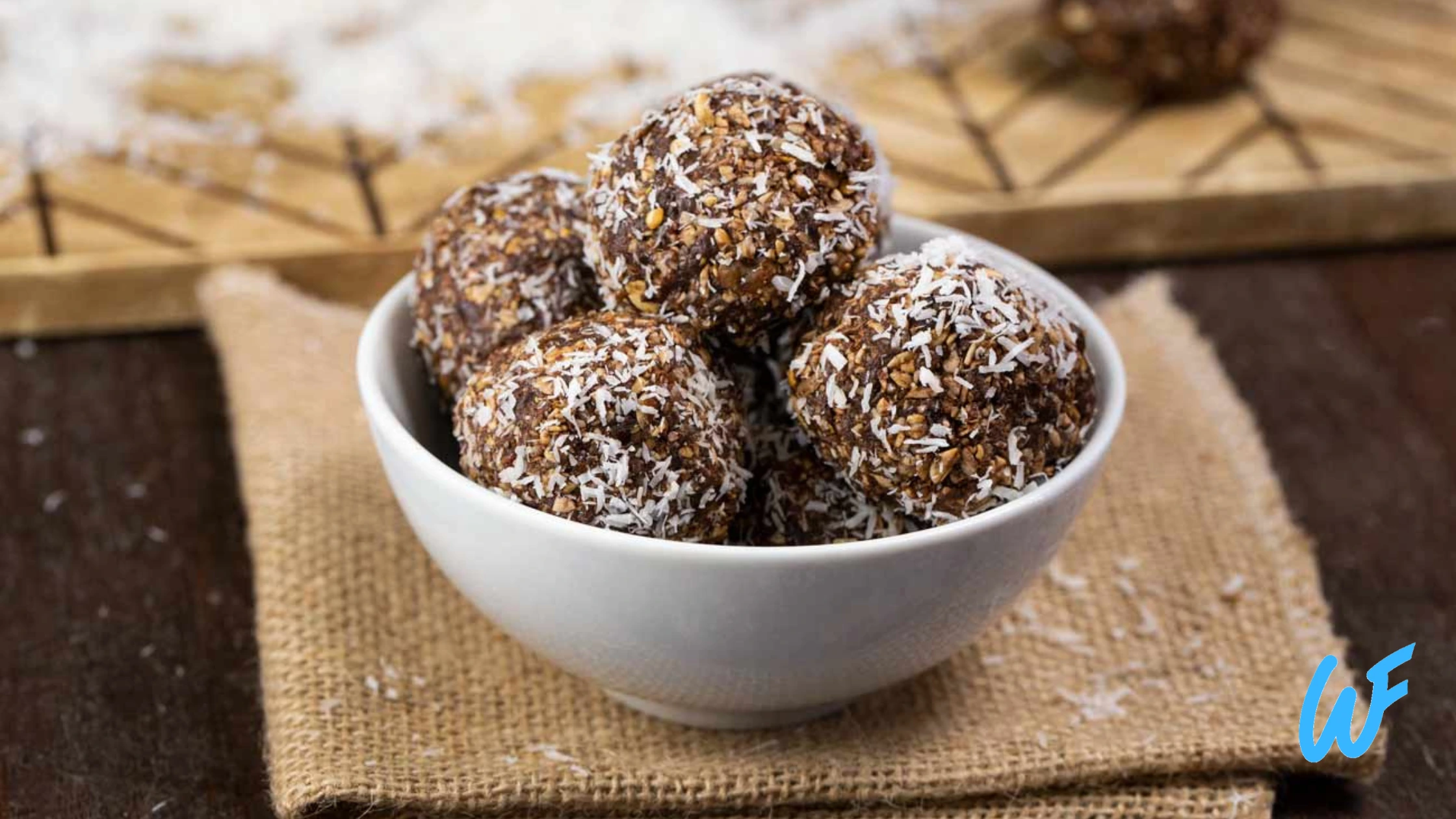 VEGAN ENERGY BALLS RECIPE