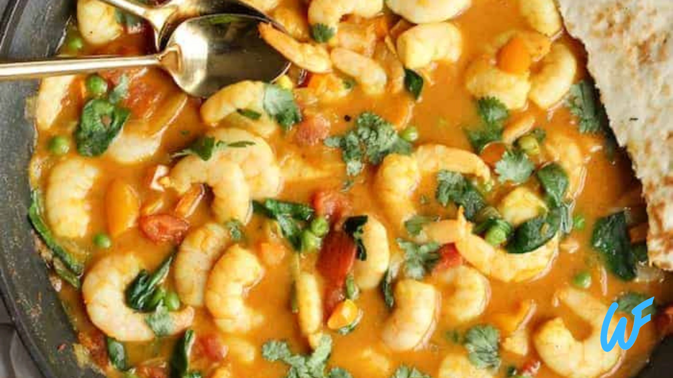 SHRIMP AND VEGETABLE CURRY WITH QUINOA RECIPE