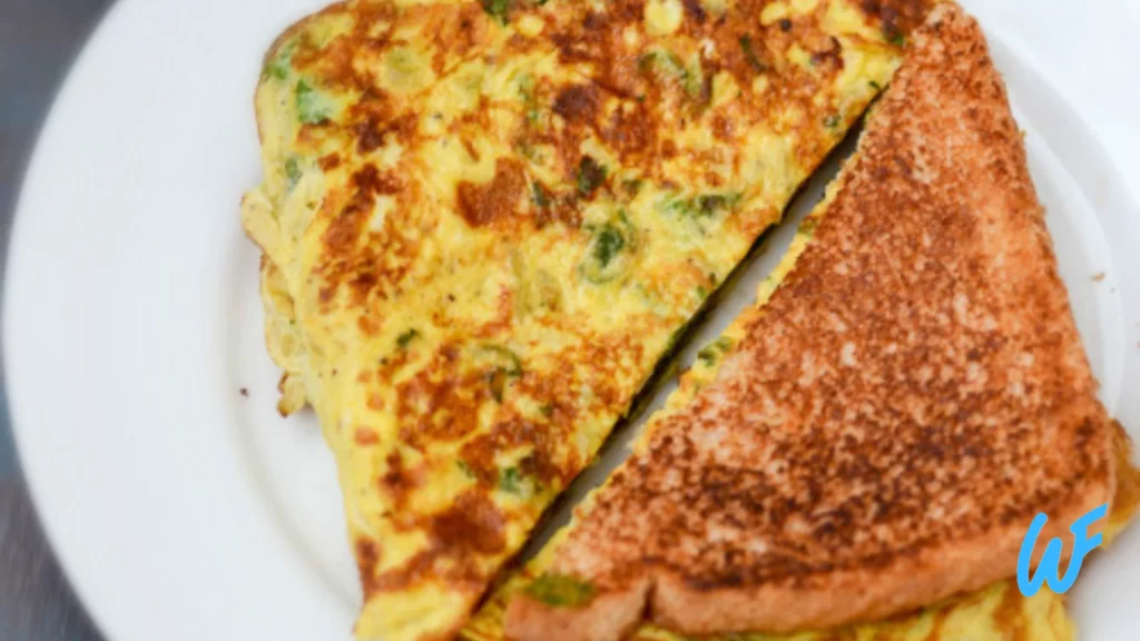 Read more about the article MASALA OMELETTE WITH MULTIGRAIN BREAD