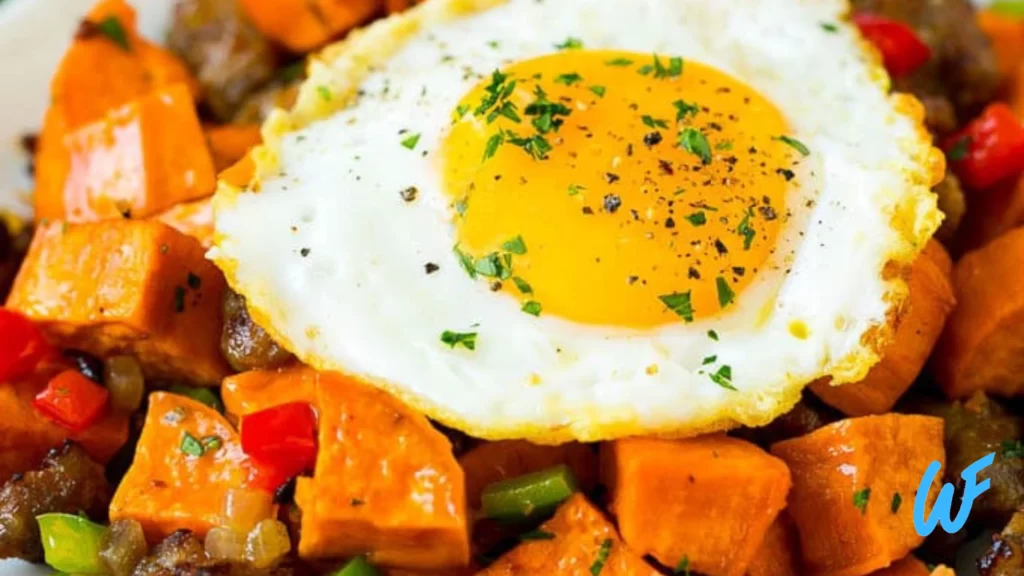 Read more about the article EGG AND TURKEY SAUSAGE BREAKFAST SKILLET WITH SWEET POTATOES