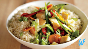 CHICKEN AND VEGETABLE STIR-FRY WITH QUINOA