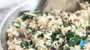 MUSHROOM AND SPINACH CURRY WITH BROWN RICE RECIPE