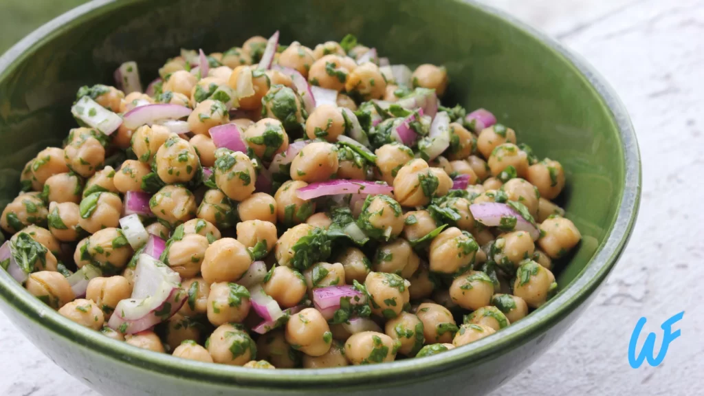 CHICKPEA AND SPINACH SALAD WITH LIME CILANTRO DRESSING