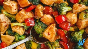 CHICKEN STIR-FRY WITH BROCCOLI AND BELL PEPPERS