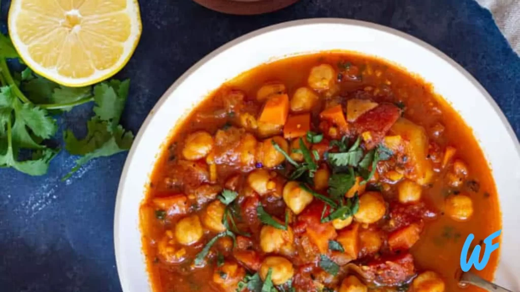 CHICKPEA AND VEGETABLE STEW WITH WHOLE WHEAT BREAD