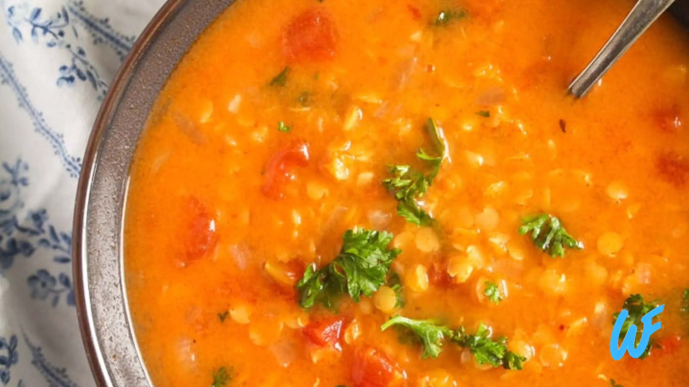 MASOOR DAL SOUP WITH VEGETABLE SALAD