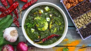 Read more about the article EGG CURRY WITH SPINACH RECIPE