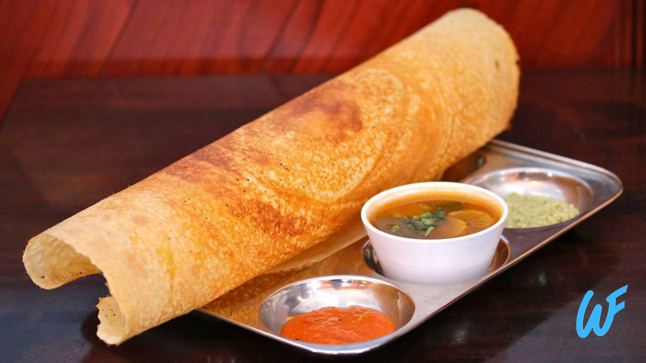 You are currently viewing Stuffed masala dosa with coconut chutney