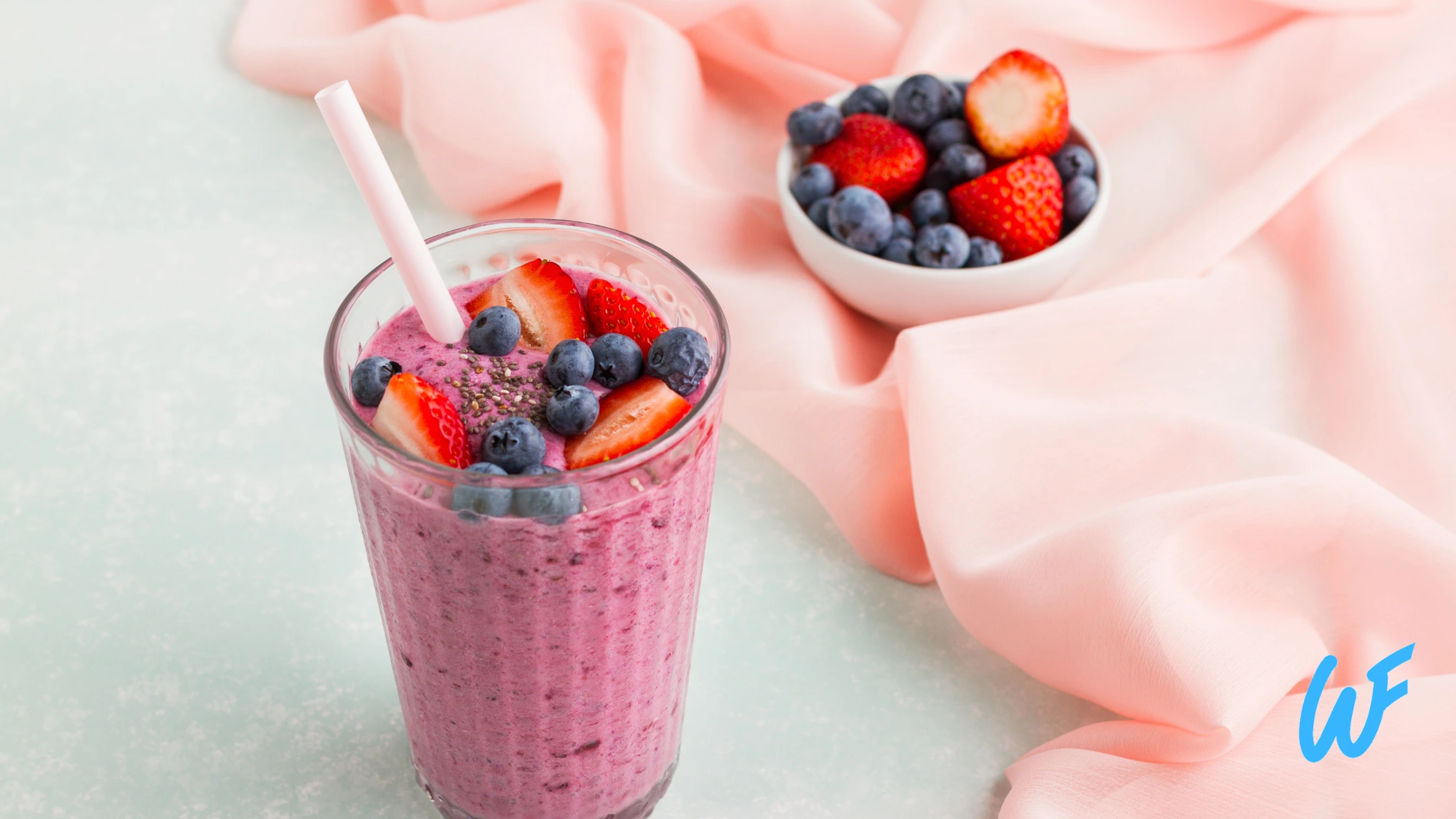 Quinoa and Mixed Berry Shake