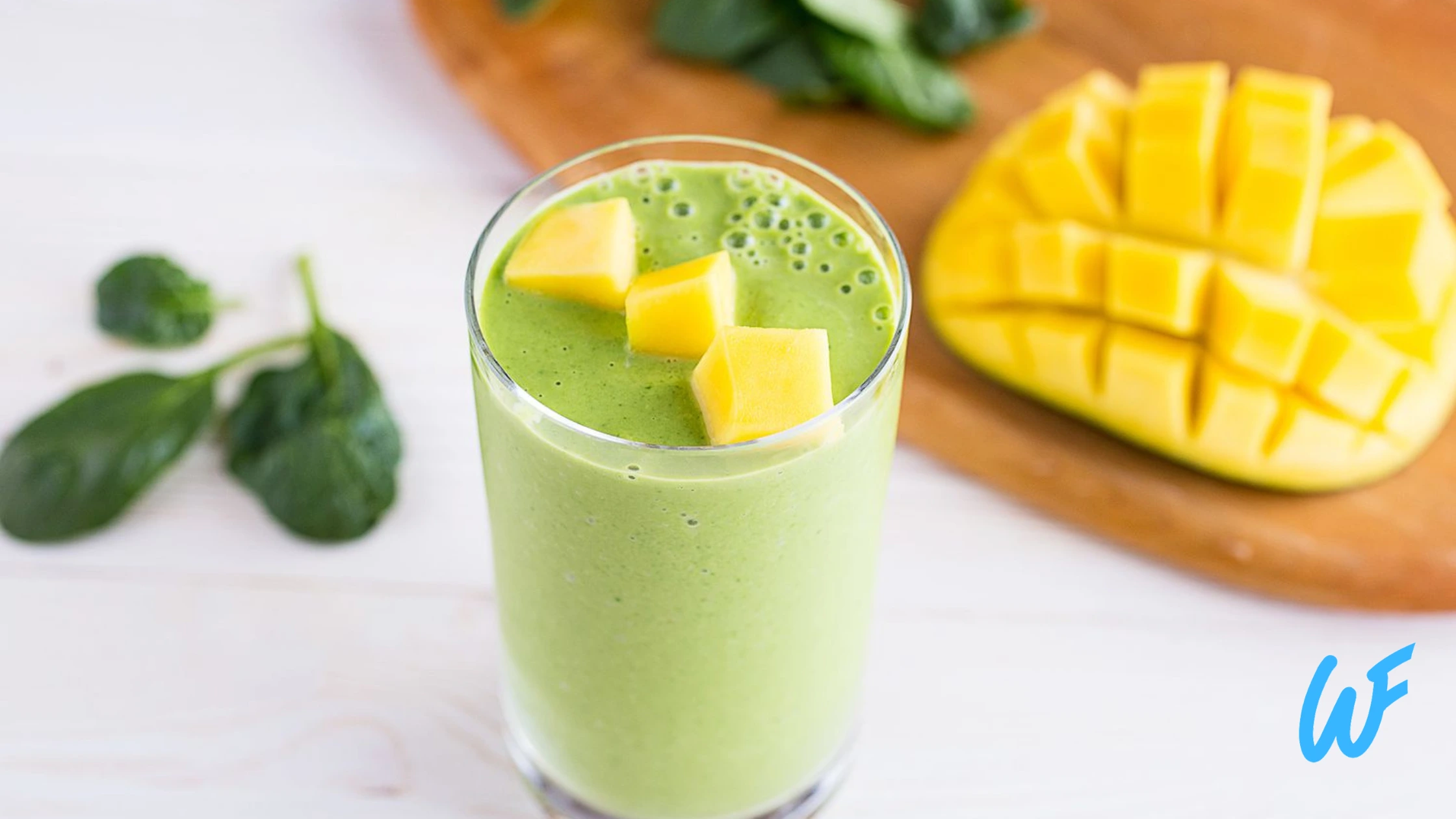 Spinach and Mango Shake