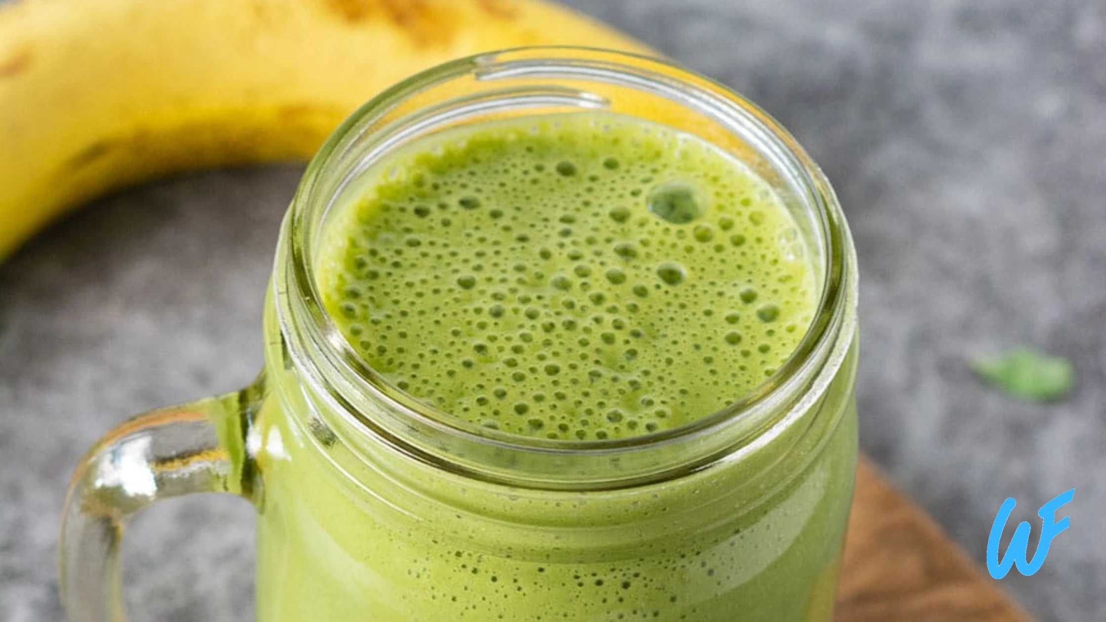 Moringa Drumstick Leaves and Banana Shake