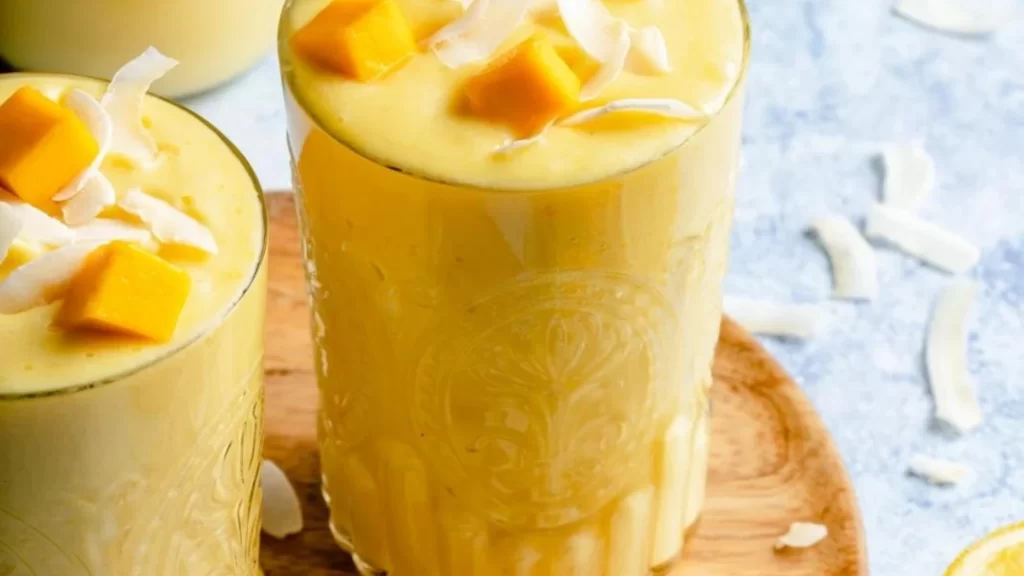 Read more about the article Tropical Turmeric Shake