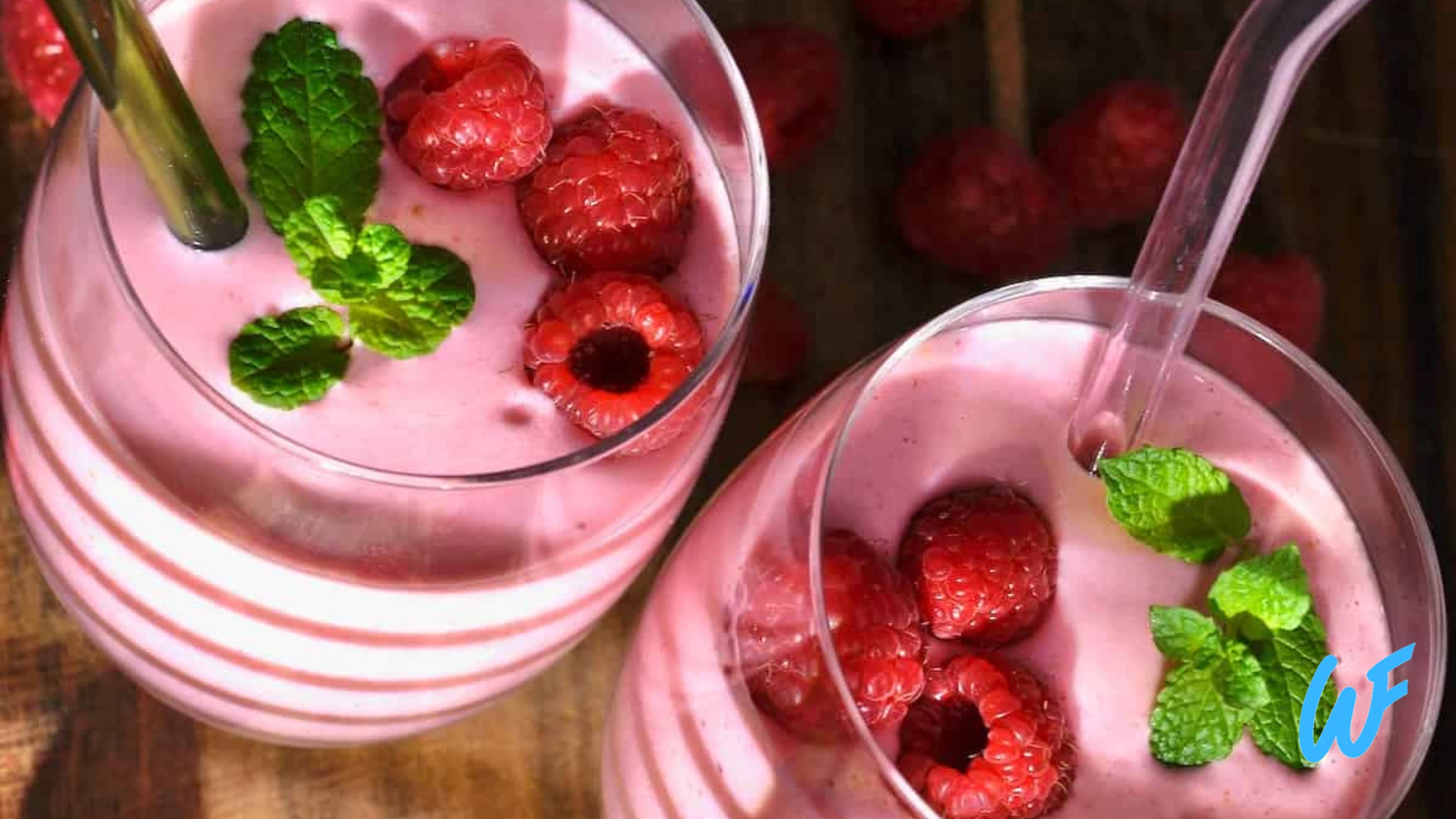 Raspberry and Mint Shake