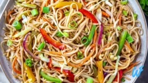 Read more about the article Veggie Hakka Noodles Recipe