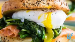 Egg and smoked salmon bagel sandwich