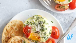 Baked Egg Cups with Spinach and Tomato