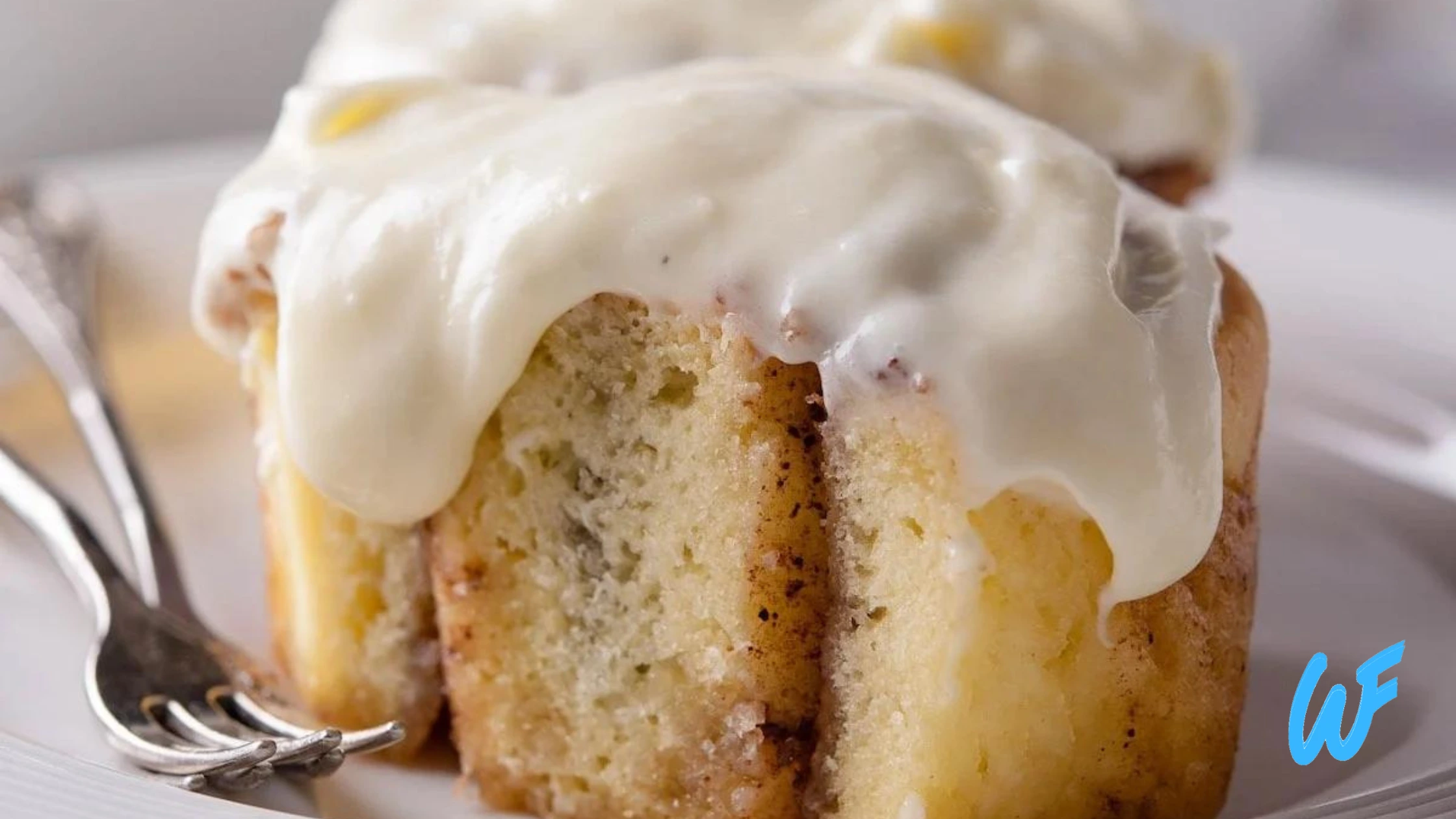 Gluten-Free Cinnamon Rolls with Cream Cheese Frosting