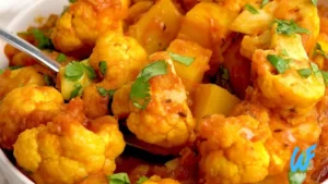 Read more about the article Aloo Gobi Potato and Cauliflower Curry