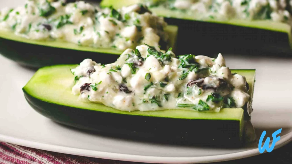 Read more about the article Stuffed Cucumber Boats with Cottage Cheese
