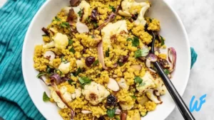 Read more about the article Quinoa and Roasted Cauliflower Bowl