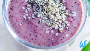 Vegan Blueberry Smoothie with Spinach