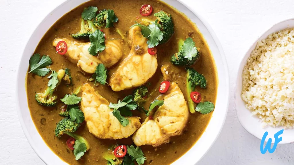 Read more about the article Fish Curry with Cauliflower Rice