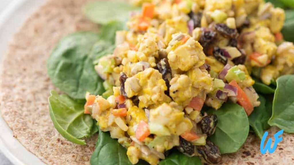 Read more about the article Vegan Curried Tempeh Wrap