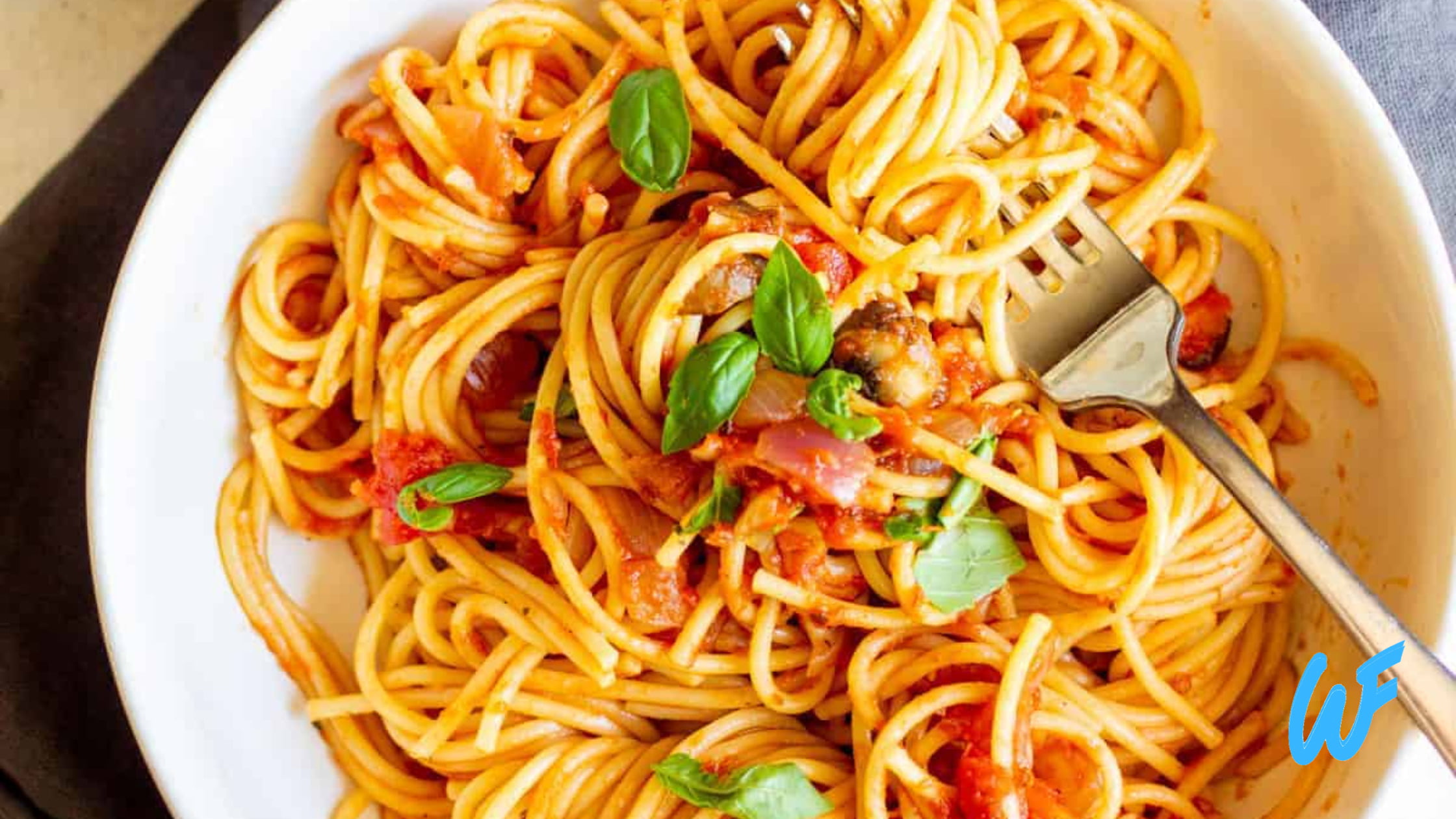 Vegan Spaghetti with Mushroom Marinara