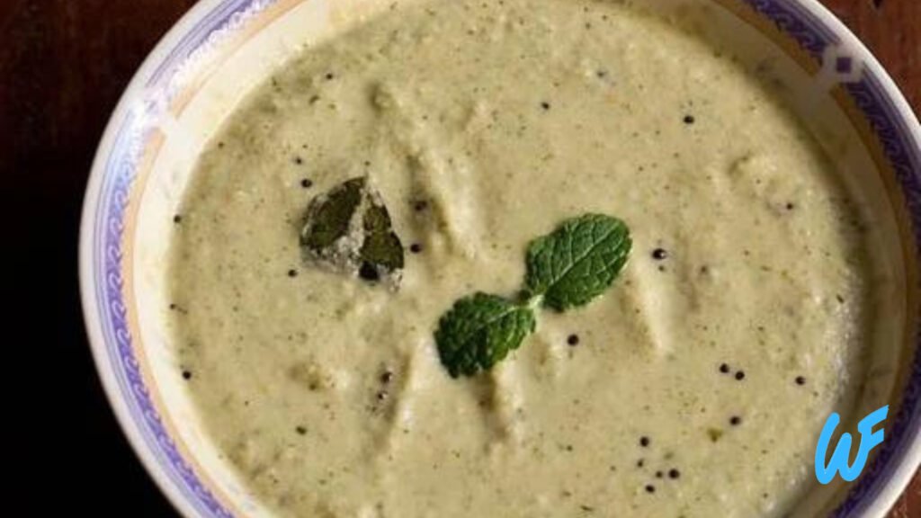 Read more about the article Coconut Mint Chutney