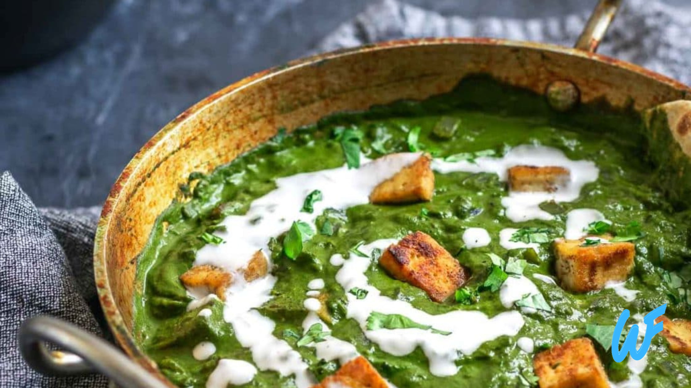 Vegan Palak Paneer Tofu in Spinach Gravy