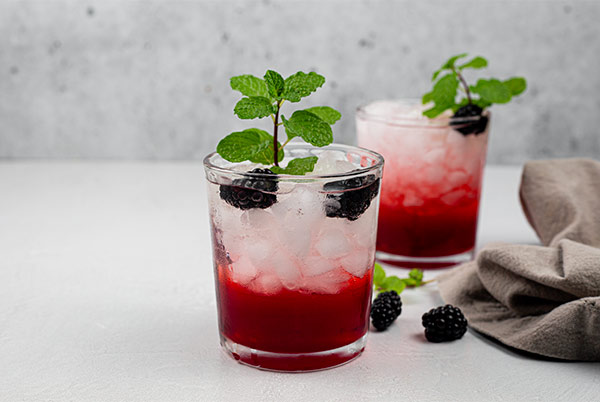 Read more about the article Blackberry & Strawberry Shrub | Gluten Free & More By Willfits